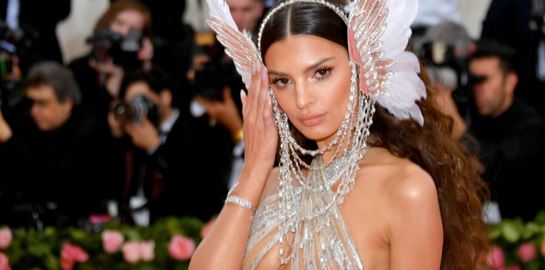 Emily Ratajkowski, η προκλητική ντίβα