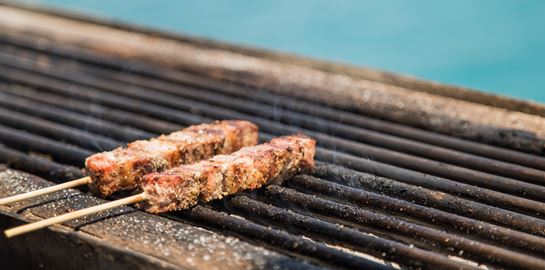 Το τέλειο χοιρινό σουβλάκι, βήμα-βήμα