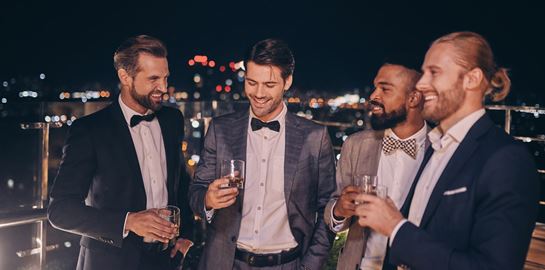 Υπάρχει μία εταιρεία που σε πληρώνει για να πηγαίνεις σε VIP εκδηλώσεις