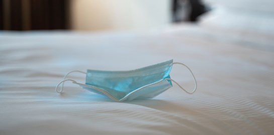 Η ζωή σε ένα ξενοδοχείο καραντίνας στην Αγγλία