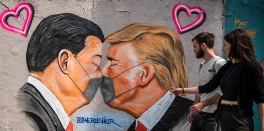 ΗΠΑ και Κίνα σε αγώνα δρόμου για το εμβόλιο κατά του κορονοϊού