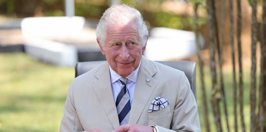 Ο Κάρολος ξεκίνησε τις απολύσεις από όταν στέφθηκε Βασιλιάς