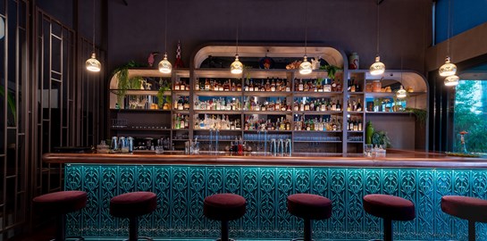 Το Zebra είναι ένα μπαρ που θα συζητηθεί