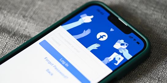 Ένα bug αποκάλυψε τους stalkers στο Facebook