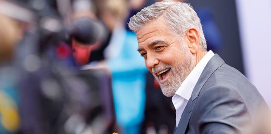 Ο George Clooney αισθάνεται τυχερός στην τοποθεσία Χόλιγουντ