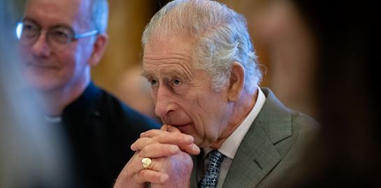 Ο βασιλιάς Κάρολος διαγνώστηκε με καρκίνο