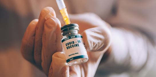 Οι πλήρως εμβολιασμένοι αποκτούν προνόμια