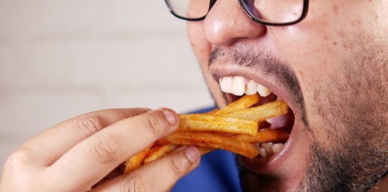 Ο μισός πληθυσμός του πλανήτη είναι υπέρβαρος