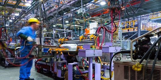 Γιατί έκλεισε το εργοστάσιο της Nissan στον Βόλο