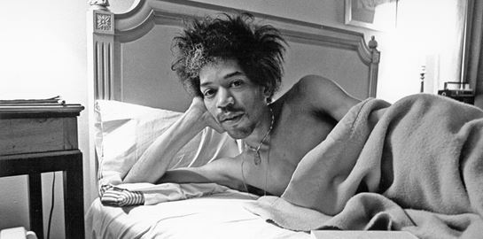 Ανακαλύπτοντας την πραγματική ιστορία της ζωής του Jimi Hendrix