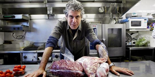 Η ιστορία πίσω από το αγαπημένο μαχαίρι του Anthony Bourdain