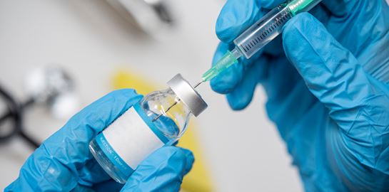 Οι εμβολιασμοί ενάντια στην Covid-19 θα ξεκινήσουν το 2021