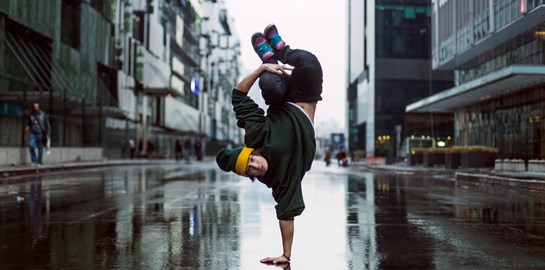 Το breakdance μπαίνει στους Ολυμπιακούς Αγώνες. Γιατί;