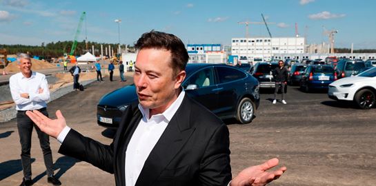 Όλες οι λανθασμένες προβλέψεις και δηλώσεις του Elon Musk για τον κορονοϊό