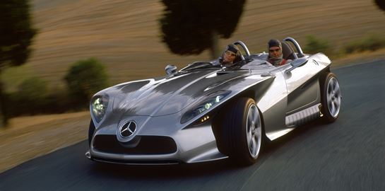 Η Mercedes-Benz F 400 Carving ήταν επαναστατική