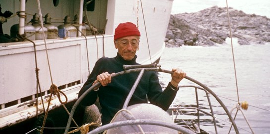 Το σκοτεινό προφίλ του Jacques Cousteau
