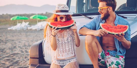 Και αυτό το καλοκαίρι τα μαγιό βουτάνε στα prints