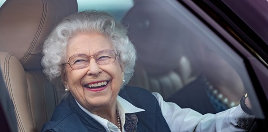 Τα μηχανοκίνητα 'κοσμήματα' της βασίλισσας Ελισάβετ