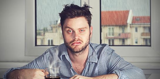 Γιατί δεν με ξυπνάει ο καφές το πρωί;