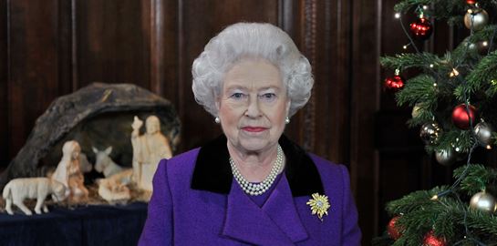 Γιατί τα BAFTA τίμησαν τη Βασίλισσα Ελισάβετ μετά θάνατον;