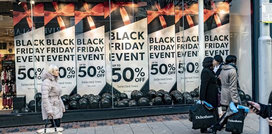 Τι συμβολίζει η Black Friday και γιατί ονομάζεται έτσι