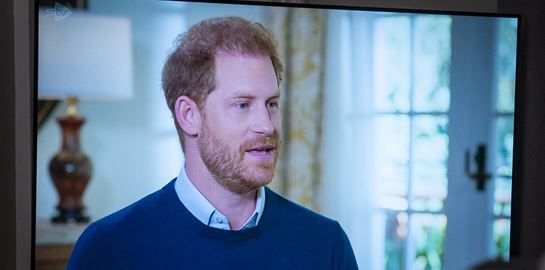 Το σκάνδαλο του πρίγκιπα Harry στην έκτη σεζόν του The Crown