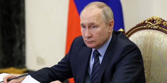 Σιγά - σιγά ο Putin πληγώνεται από το ευρωπαϊκό εμπάργκο