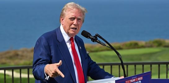 Ο Donald Trump θέλει οπωσδήποτε τη Γροιλανδία