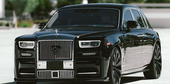 Θρύλος του NBA έχει λογότυπο Superman στη νέα του Rolls-Royce