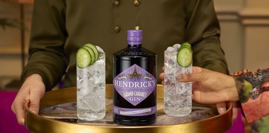 Grand Cabaret, το αναζωογονητικά φρουτώδες, νέο limited edition του Hendrick’s