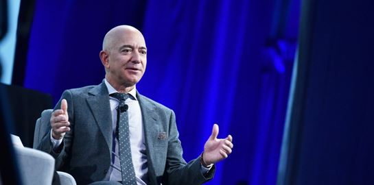 Δύο ερωτήσεις αρκούν για να σε προσλάβει ο Jeff Bezos