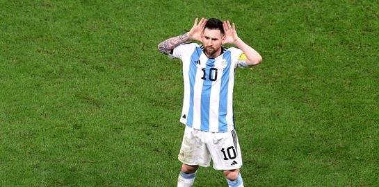 O Messi περίμενε 20 χρόνια για να δείξει τα αυτιά του