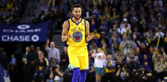 Ο Steph Curry επιστρέφει