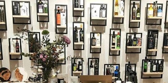 Maison d&#39; Olive: Μία κάβα ελαιολάδου στο Κολωνάκι