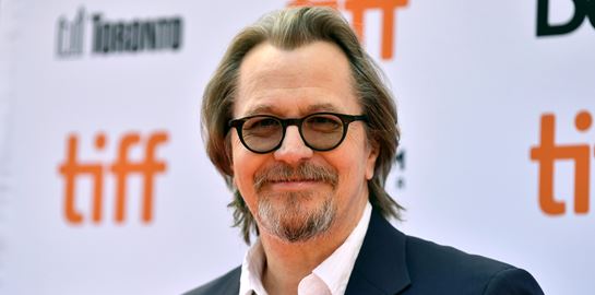 O Gary Oldman αποσύρεται από την υποκριτική