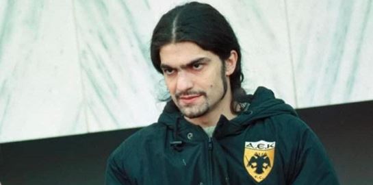 Ο Νίκος Ξηροκώστας ήταν ένας από τους πιο εμβληματικούς οπαδούς της ΑΕΚ