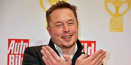 Μία βόλτα με το νέο, εντυπωσιακό ιδιωτικό αεροπλάνο του Elon Musk