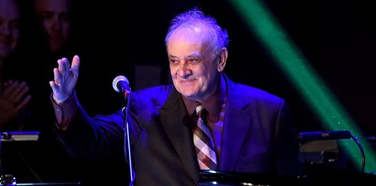 Πέθανε ο κορυφαίος κινηματογραφικός συνθέτης Αngelo Badalamenti