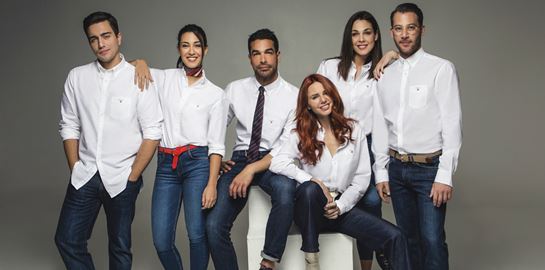 Διάσημοι Έλληνες φωτογραφίζονται για την νέα καμπάνια της GANT