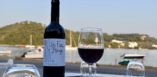 Τοπικά προϊόντα–διαμάντια με τη σφραγίδα του Skiathos Palace