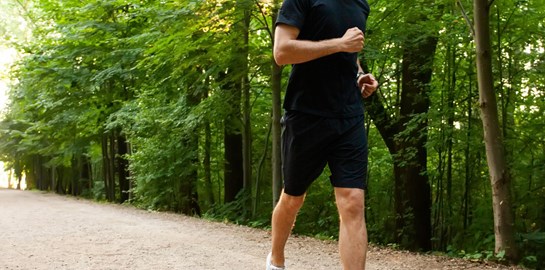 Πόσο fit μπορείς να γίνεις μόνο με το περπάτημα;