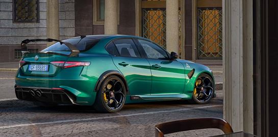 Η ανάρπαστη νέα Alfa Romeo Giulia GTA