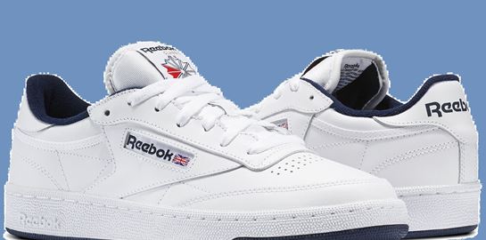 Sneakers για τους λάτρεις των 90s