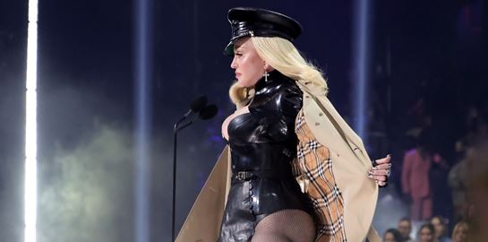 Η Madonna ξεφάντωσε στα 64α γενέθλιά της στην Ιταλία