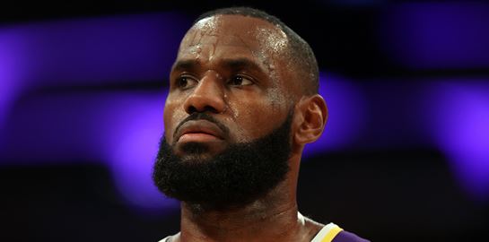 LeBron James, ο πρώτος δισεκατομμυριούχος παίκτης του ΝΒΑ