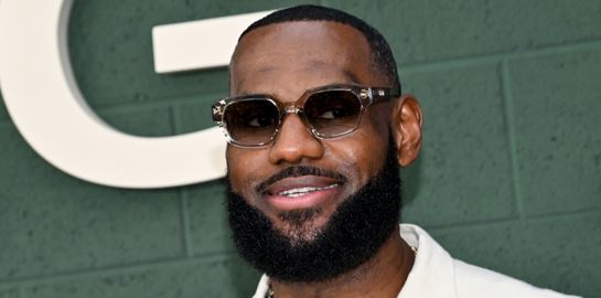 Σε άλλα νέα, ο LeBron James έγινε podcaster