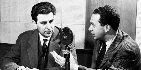 Η ζωή του Μίκη Θεοδωράκη μέσα από εικόνες