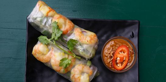 Πανεύκολα spring rolls με γαρίδες