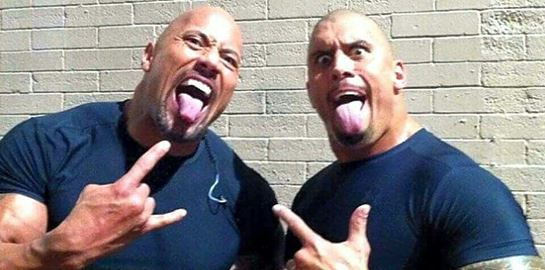 Τίποτα ιδιαίτερο απλά ο The Rock κάνει δώρο-έκπληξη στον κασκαντέρ του ένα φορτηγό