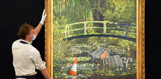 Στο σφυρί το έργο Show me the Monet του Banksy